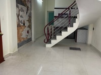 Bán nhà 4 tầng mặt đường trại lẻ Bán nhà 4 tầng mặt đường trại lẻ