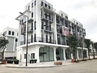 Cho thuê shophouse 2 mặt tiền. full nội thất cao cấp. giá covid Cho thuê shophouse 2 mặt tiền. full nội thất cao cấp. giá covid