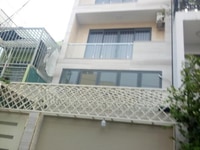 Nhà Mặt Tiền..... D1 ( Nguyễn Văn Thương P25) 5x20m 3 lầu.5pn=35Tr Nhà Mặt Tiền..... D1 ( Nguyễn Văn Thương P25) 5x20m 3 lầu.5pn=35Tr
