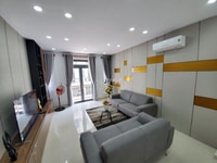 Gia đình cần 1 người giữ em bé 1 người giúp việc nhà 1 người chăm bà Gia đình cần 1 người giữ em bé 1 người giúp việc nhà 1 người chăm bà