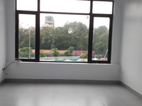 Cho Thuê Nhà Mặt Phố Nguyễn Văn Huyên, 40m2 x 5 tầng Cho Thuê Nhà Mặt Phố Nguyễn Văn Huyên, 40m2 x 5 tầng
