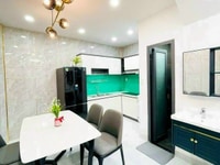 Tìm người giúp việc cho gia đình bao ăn ở và hoà đồng với nhau Tìm người giúp việc cho gia đình bao ăn ở và hoà đồng với nhau