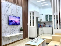 Nhà đẹp như hình, gần phố, oto đỗ, kinh doanh, giá chỉ 2xx tỷ. Nhà đẹp như hình, gần phố, oto đỗ, kinh doanh, giá chỉ 2xx tỷ.