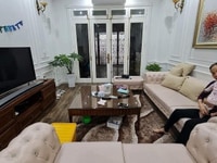 Trung tâm phố Trạm - Long Biên, KD đỉnh 83m 4T MT 4.4m chỉ 18.6 tỷ. Trung tâm phố Trạm - Long Biên, KD đỉnh 83m 4T MT 4.4m chỉ 18.6 tỷ.