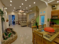 Nhà đẹp 5 tầng – ngõ phân lô, ô tô đỗ cửa – 2 mặt thoáng trước sau Nhà đẹp 5 tầng – ngõ phân lô, ô tô đỗ cửa – 2 mặt thoáng trước sau