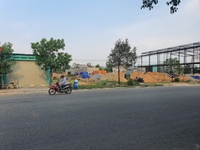 Đất diện tích lớn trong khu đô thị, đối diện chợ