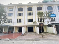 Bán gấp nhà 5 tầng cạnh UBND phường Hồng Hải giá 14 tỷ Bán gấp nhà 5 tầng cạnh UBND phường Hồng Hải giá 14 tỷ