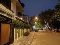 Đẳng Cấp Biệt Thự Mặt Phố Nguyễn Gia Thiều-Hoàn Kiếm Sứng Tầm Đẳng Cấp Biệt Thự Mặt Phố Nguyễn Gia Thiều-Hoàn Kiếm Sứng Tầm