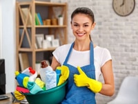 Tuyển nhân viên tạp vụ làm việc tại cầu vượt Linh Xuân Tuyển nhân viên tạp vụ làm việc tại cầu vượt Linh Xuân