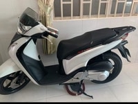 Nhà dư xe nên cần bán xe SHi 150cc 2012 số đầu máy 109 zin nguyên con Nhà dư xe nên cần bán xe SHi 150cc 2012 số đầu máy 109 zin nguyên con