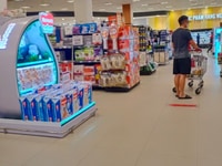 Tuyển nhân viên bán hàng giờ hành chính ( ưu tiên người cao tuổi ) Tuyển nhân viên bán hàng giờ hành chính ( ưu tiên người cao tuổi )