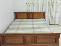 Bán giường gỗ đôi 1,8m*2m , 2 triệu Bán giường gỗ đôi 1,8m*2m , 2 triệu