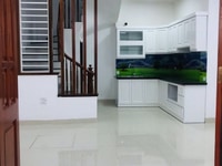 Bán nhà đông la(trong đê)ô tô đỗ cách 1 nhà 35m2-4 tầng Bán nhà đông la(trong đê)ô tô đỗ cách 1 nhà 35m2-4 tầng