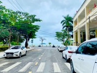 Bán nhà 4.5 tầng sát bên Mường Thanh Viễn Triều . View nhìn ra Biển Bán nhà 4.5 tầng sát bên Mường Thanh Viễn Triều . View nhìn ra Biển