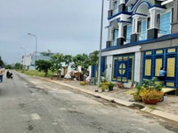 Em Cần Bán Lô Đất 85m(5x17)Với Lộ Giới R16m ,View Sông Thoáng Mát. Em Cần Bán Lô Đất 85m(5x17)Với Lộ Giới R16m ,View Sông Thoáng Mát.