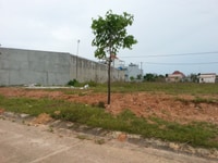 Kẹt vốn bán gấp 2.200m2 đất SHR, gần KCN Việt-Hàn, sát chợ. giá 350TR Kẹt vốn bán gấp 2.200m2 đất SHR, gần KCN Việt-Hàn, sát chợ. giá 350TR