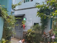 Nhà sổ hồng riêng mà có hơn 1.1ty nha ac Nhà sổ hồng riêng mà có hơn 1.1ty nha ac