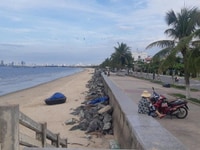 Chủ cần tiền bán gấp cặp đất Nguyễn Tất Thành, Q Hải Châu giá sụp hầm Chủ cần tiền bán gấp cặp đất Nguyễn Tất Thành, Q Hải Châu giá sụp hầm