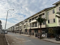 Tôi cần chuyển nhượng căn shophouse 90m2 bao thuế phí tại thành phố Tôi cần chuyển nhượng căn shophouse 90m2 bao thuế phí tại thành phố