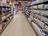 Tuyển Nhân Viên Dán Tem Sản Phẩm và dọn dẹp khu vực làm việc Tuyển Nhân Viên Dán Tem Sản Phẩm và dọn dẹp khu vực làm việc