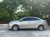 Xe gia đình bán vios cuối 2016 màu vàng cát 30/5 số Xe gia đình bán vios cuối 2016 màu vàng cát 30/5 số