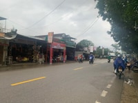 Bán đất 200m2 mặt tiền đường 12m ngay chợ Bình Chánh giá 1 tỷ, sổ sẵn Bán đất 200m2 mặt tiền đường 12m ngay chợ Bình Chánh giá 1 tỷ, sổ sẵn
