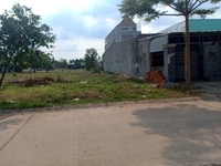 Kẹt tiền ngân hàng bán gấp 2000m2 thổ cư, sát chợ 450tr, shr. Kẹt tiền ngân hàng bán gấp 2000m2 thổ cư, sát chợ 450tr, shr.