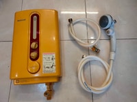 Máy tắm nước nóng trực tiếp National DH-93W Máy tắm nước nóng trực tiếp National DH-93W