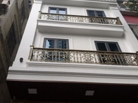 Bán tòa nhà 8.5 tầng Mặt phố Trung Hòa : DT 110m2, 8.5 tầng, MT 5.6m. Bán tòa nhà 8.5 tầng Mặt phố Trung Hòa : DT 110m2, 8.5 tầng, MT 5.6m.