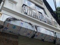 Ô tô đỗ cách 1 nhà tại 285 Nam dư, Lĩnh Nam. Bán 2,65 Tỷ