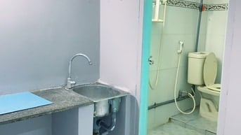 Phòng đẹp có Wc riêng, kệ bếp - 26/42 Tân Sơn Nhì, Q. Tân Phú (có TM)