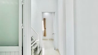 NHÀ BÁN CHÍNH CHỦ 108/ Đs 1 NHÀ 2 LẦU ST 4 PN