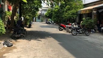 Cho thuê nhà hẻm xe hơi đường Lê Ngã, Phường Phú Trung, Quận Tân Phú