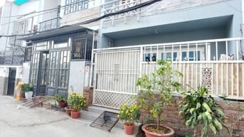 NHÀ Sổ Riêng,Hoàn Công : 5  x 10m: 1 Lầu,2PN,2W: Huỳnh Tấn Phát 