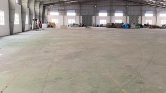 Bán kho xưởng dt đất: 10.000m2, xd: 6.000m2, CCN Lợi Bình Nhơn,Long An