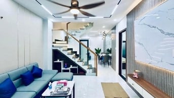 KD thua lỗ bán gấp nhà Bùi Văn Ba Q.7, 60m2/967tr, shr bao phí, HXH