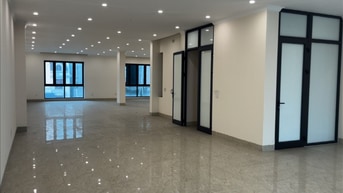  Cho thuê 440m2 mặt bằng kinh doanh mặt đường lớn Trần Phú- Từ Sơn-Bắc