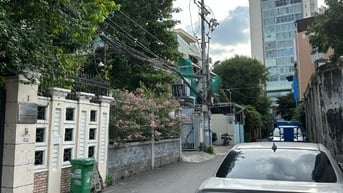 Cần bán  villa 316m hẻm nội bộ 8m đường Ung Văn Khiêm, P25, BT