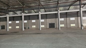 Cho thuê kho xưởng mới xây CCN Bến Lức,Long An kv:20.000m2,X: 10.400m2