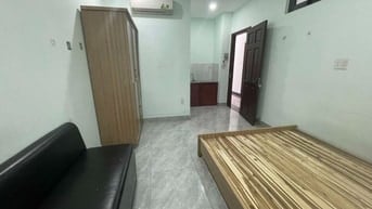 Phòng cho thuê khu tên lửa, thang máy+ hầm xe full nội thất gần AEON