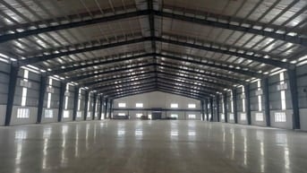Bán kho xưởng KCN Tân Đô, Long An kv:19,795m²,DTXD: 13,390m2,vp: 870m2