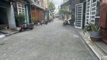 Nhà 2 Tầng 4,5x23(100m2) Hẻm 8m Nguyễn Đình Chiểu Gần Phan Xích Long