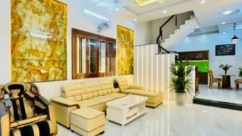 Qua Mỹ sinh sống bán nhà 64m2,960tr,sổ riêng,hoàng diệu,quận 4