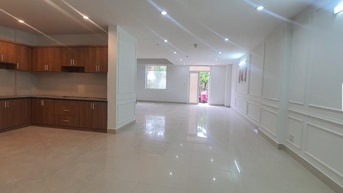 Bán gấp shop-house Võ Đình Apartment q12, dt 110m2