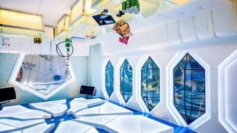 Tuyển 10 Nữ Phục Vụ Lương Cao ( Bao ăn ở Lại )