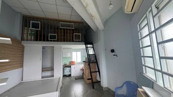 Cần cho cố căn nhà quận 7  trệt lầu 2p ngủ 2tolet 