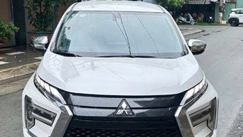 Mitsubishi Xpander Prenium Vin 2023 màu trắng xe cực mới 