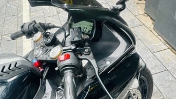 Chính chủ bán xe yamaha r15 mới 99%