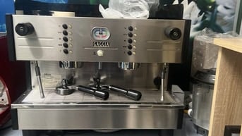 Thanh lý máy pha cà phê Gaggia LCD 2gr mới 90%