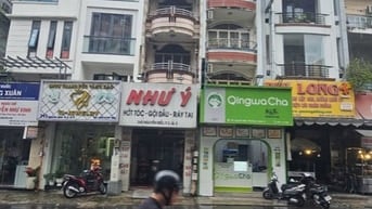 Chính chủ cần bán gấp nhà mặt tiền đường nguyễn biểu p2. Q5 